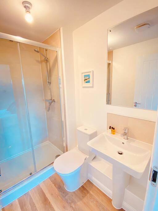 كيلتنهام Beautiful, Brand New Apartment! المظهر الخارجي الصورة