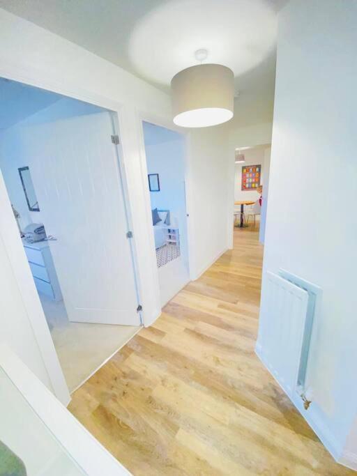 كيلتنهام Beautiful, Brand New Apartment! المظهر الخارجي الصورة